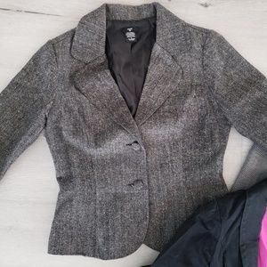 Gray blazer